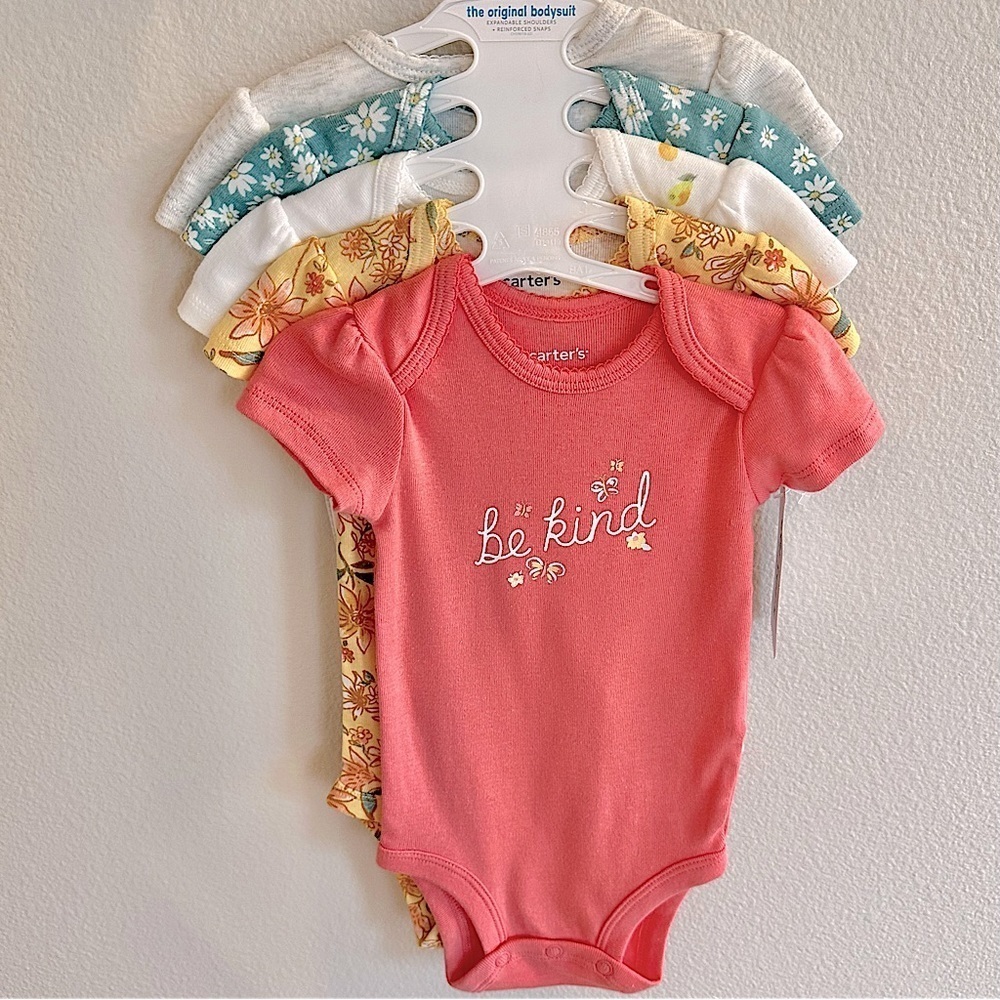 Carters Baby Girl 5 Pack Bodysuits Floral 3 Months NWT EB